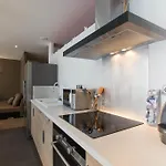 Le Pavean Apartment *