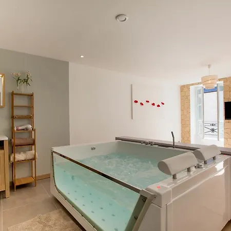 Le Pavean * Beaune (Cote d'Or)