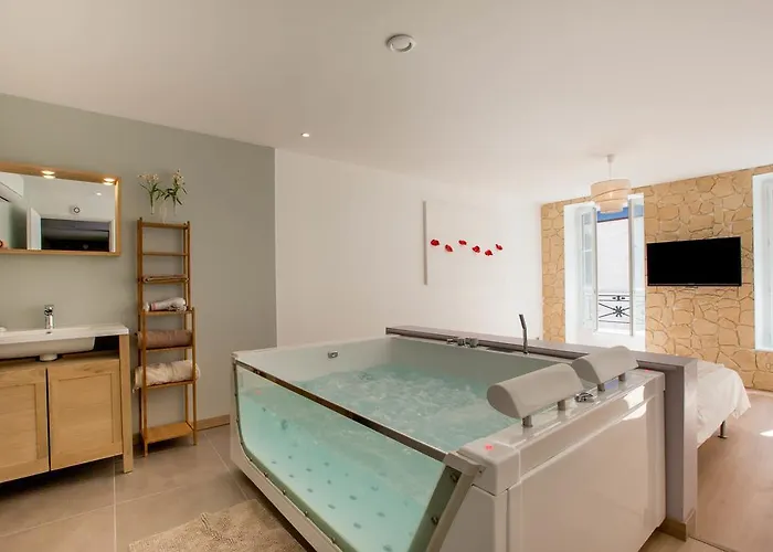 Le Pavean * Beaune (Cote d'Or)